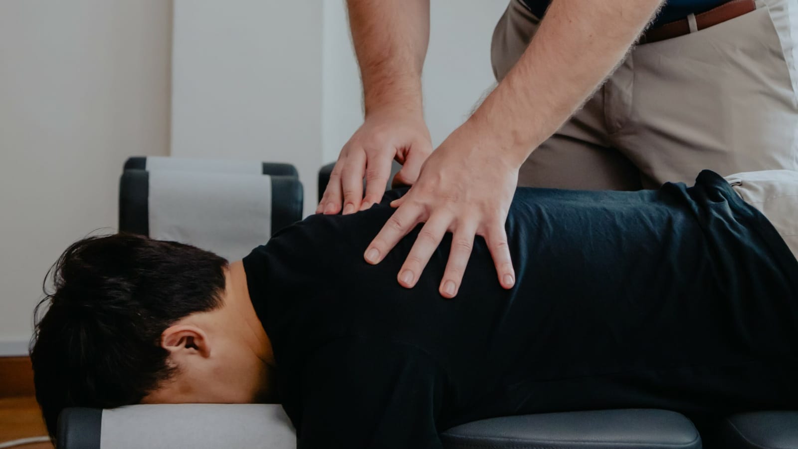 Chiropractic care and spinal wellness treatment